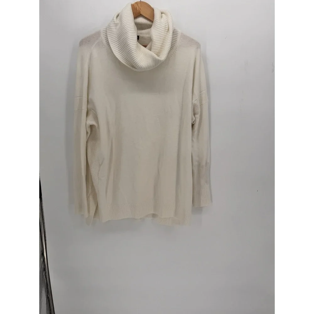 French Connection Women's Size L Oversized Flossy Orlo Ribbed Mock neck Cottage‎